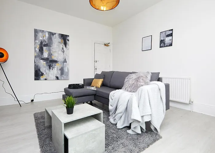 Your Sheffield Stays - Spacious 5 Bedroom House